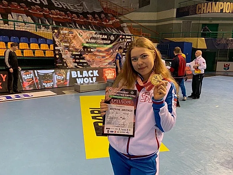 Боец клуба Алмаз стала Чемпионом Европы по рукопашному бою. Боец клуба Алмаз стала Чемпионом Европы по рукопашному бою.